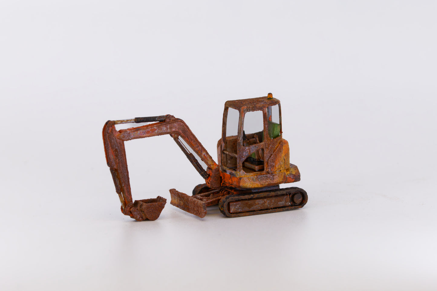 Mini Digger... 1/76 - OO Gauge Scale (Orange)