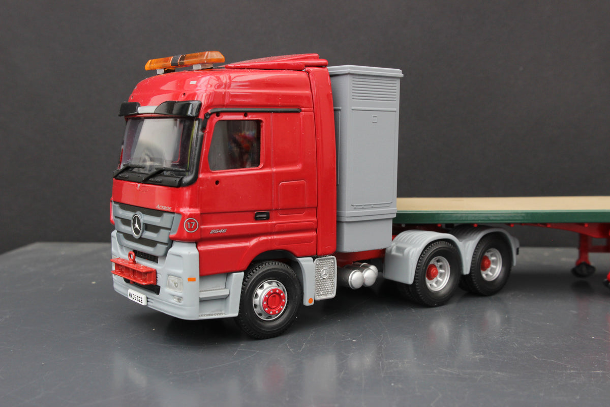 Large Generator - 1/50 Scale
