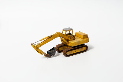 Hand Painted & Weatherd Hymac 580c- OO Gauge / 1-76 Scale
