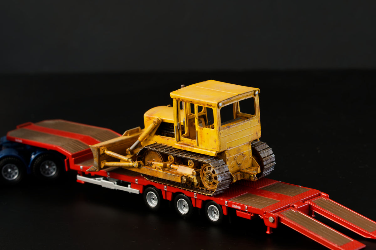 Fowler Challenger Bulldozer .. 1-76 / OO Gauge Scale