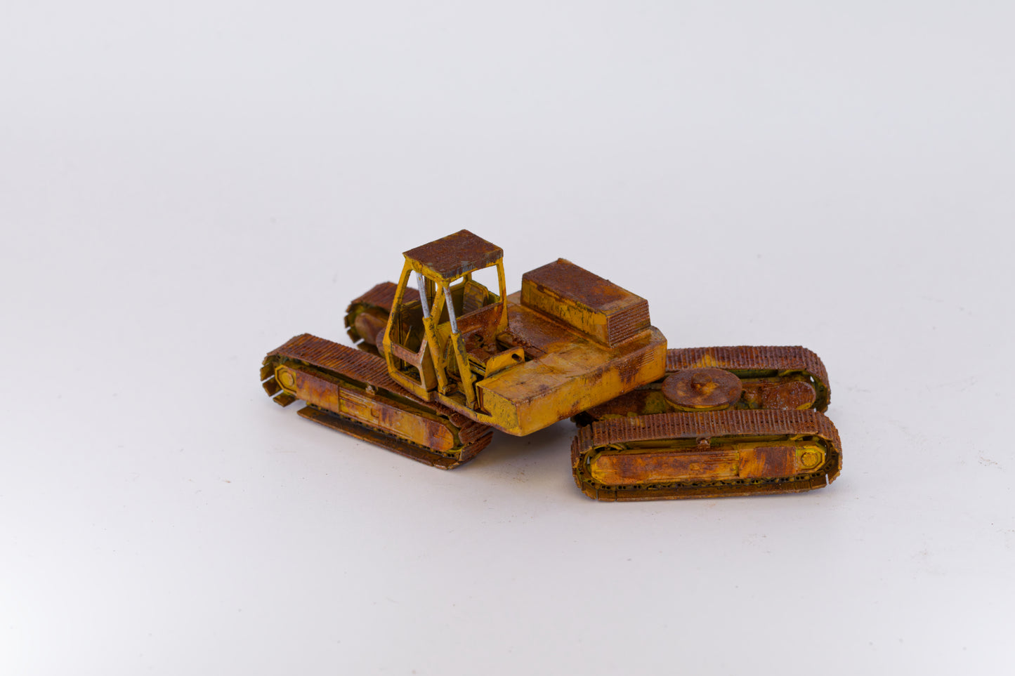 HYMAC Scrap Yard Triple Pack... 1/76 - OO Gauge Scale