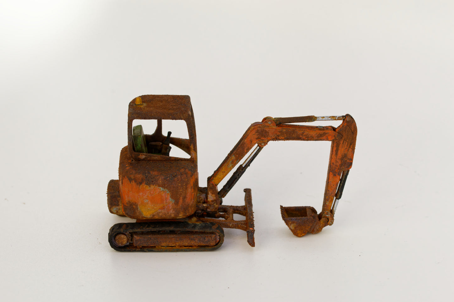 Painted Mini Excavator- Rusty Scrap Edition ... 1/50 Scale (Orange)