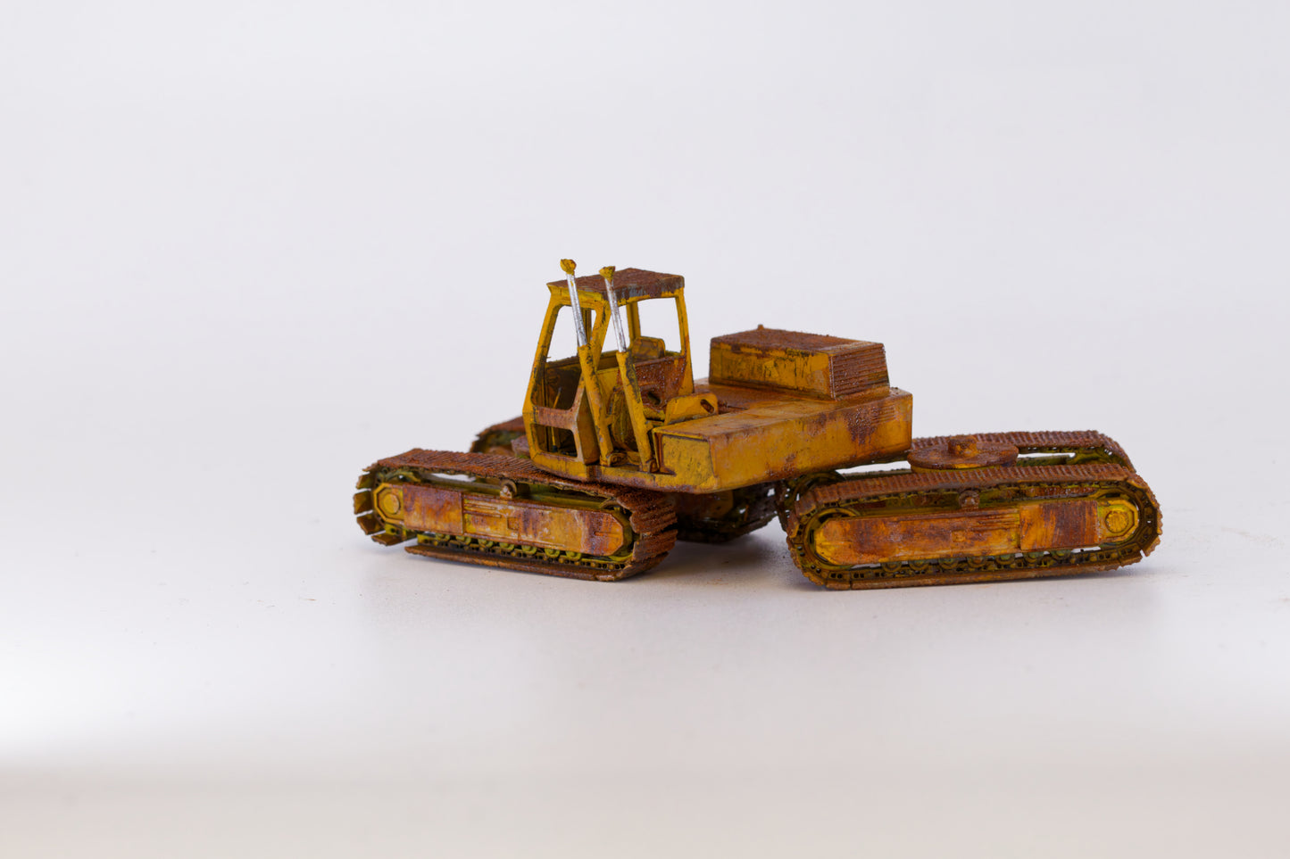 HYMAC Scrap Yard Triple Pack... 1/76 - OO Gauge Scale