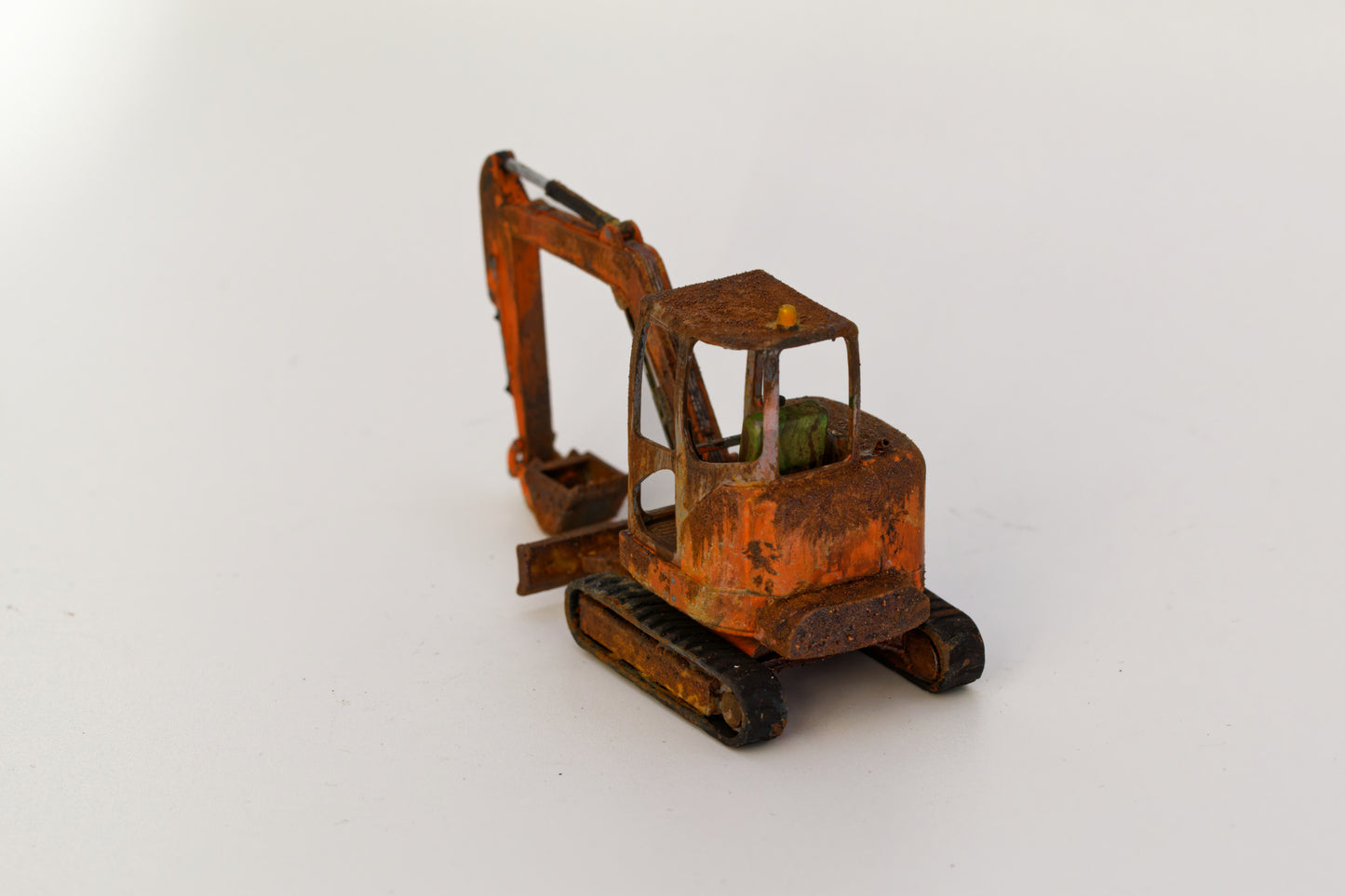 Painted Mini Excavator- Rusty Scrap Edition ... 1/50 Scale (Orange)