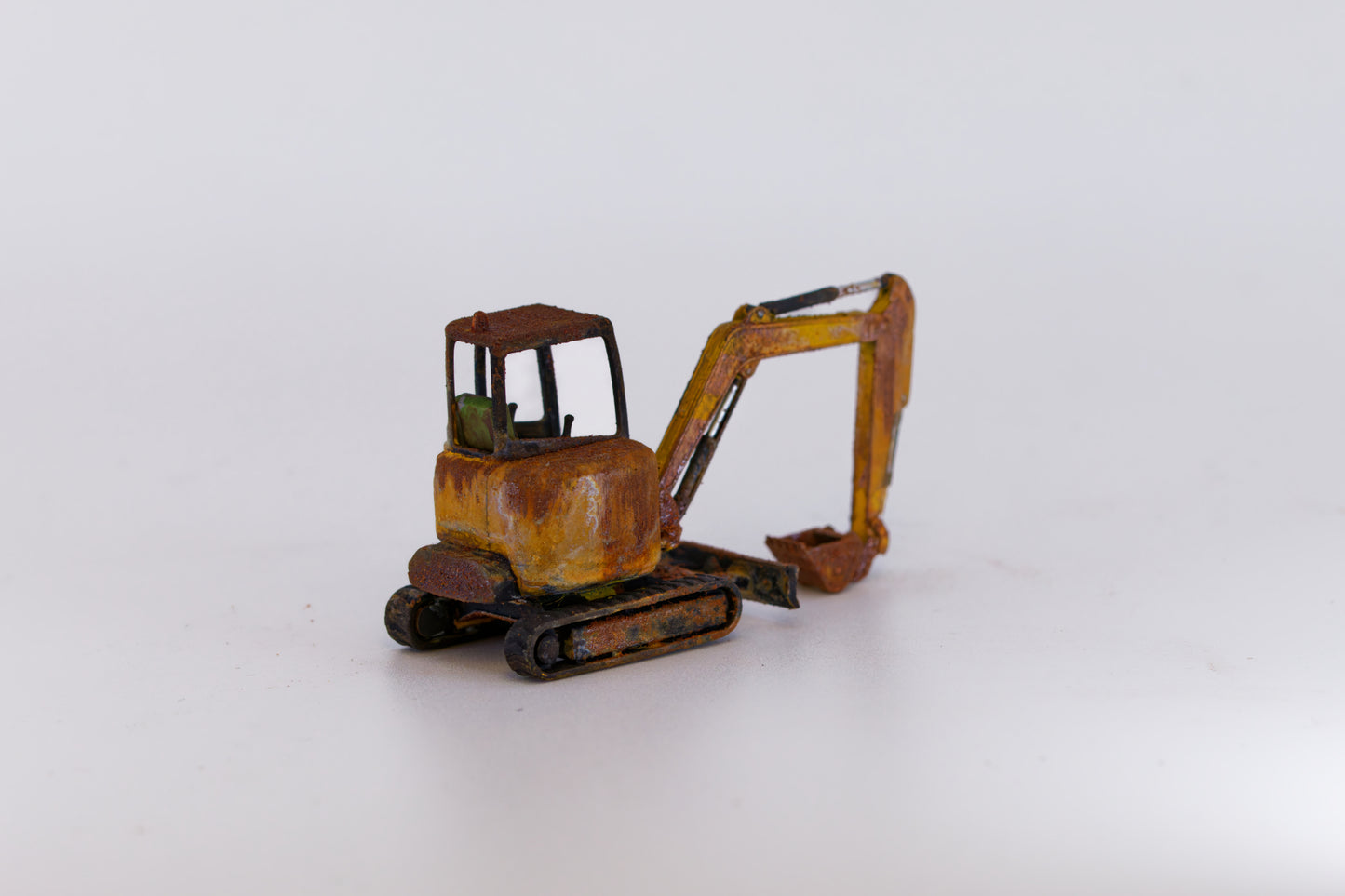 Mini Digger... 1/76 - OO Gauge Scale (Yellow)