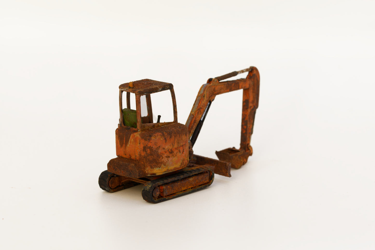 Painted Mini Excavator- Rusty Scrap Edition ... 1/50 Scale (Orange)