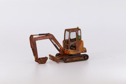 Mini Digger... 1/76 - OO Gauge Scale (Orange)