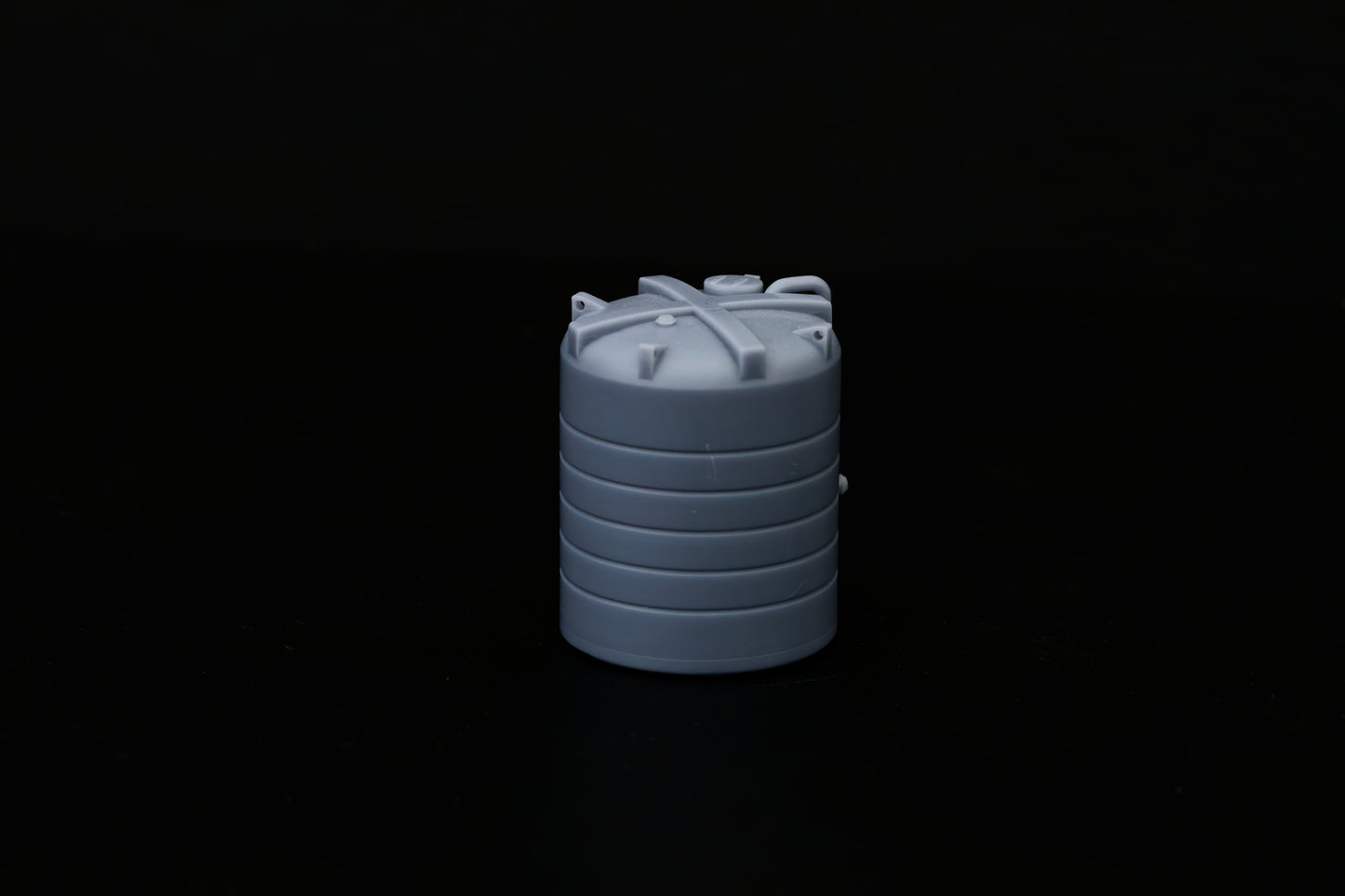 Plastic Storage Tank (Resin Model)- 1-50 Scale