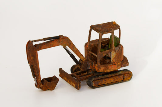 Painted Mini Excavator- Rusty Scrap Edition ... 1/50 Scale (Orange)