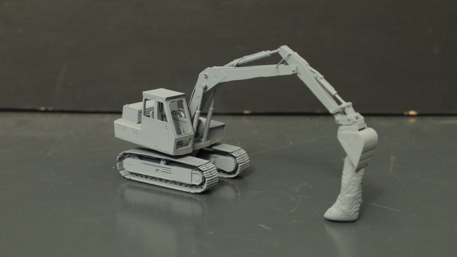 Hymac 580c ... 1-76/ OO Gauge scale