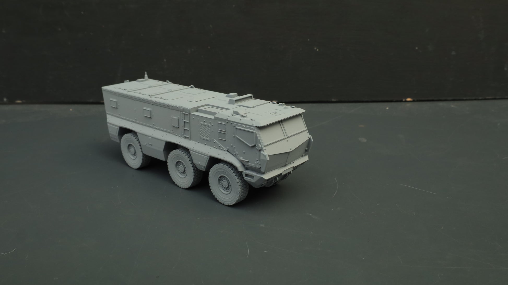 Kamaz Typhoon APC Truck... 1-76 /OO Gauge Scale