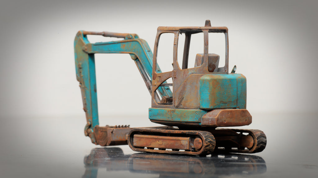 Painted Mini Excavator ... 1/50 - O Gauge Scale
