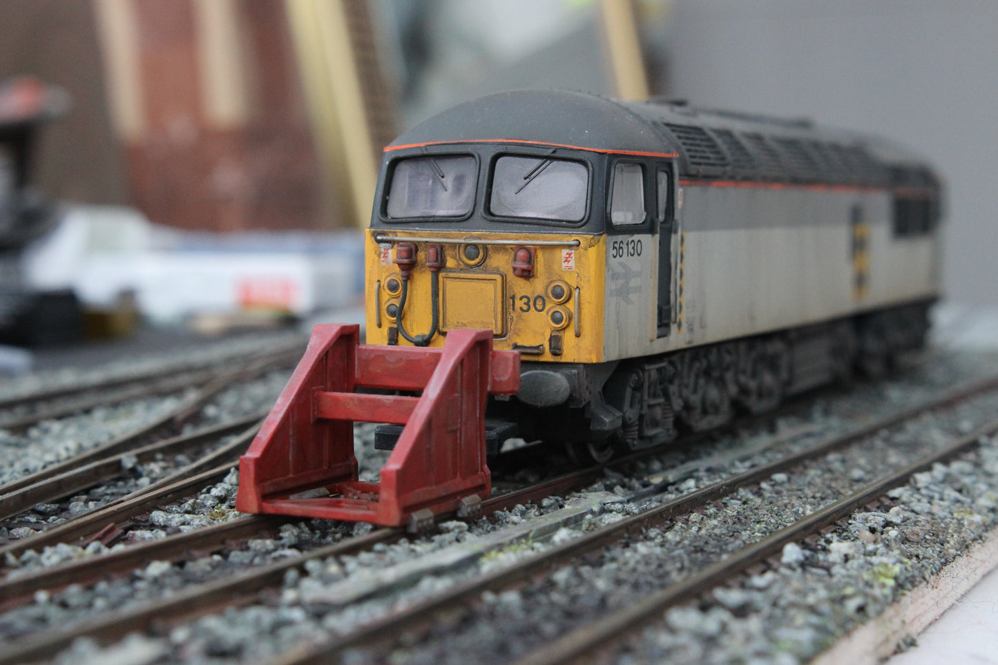 OO Gauge Railway Buffers- 10 Pack