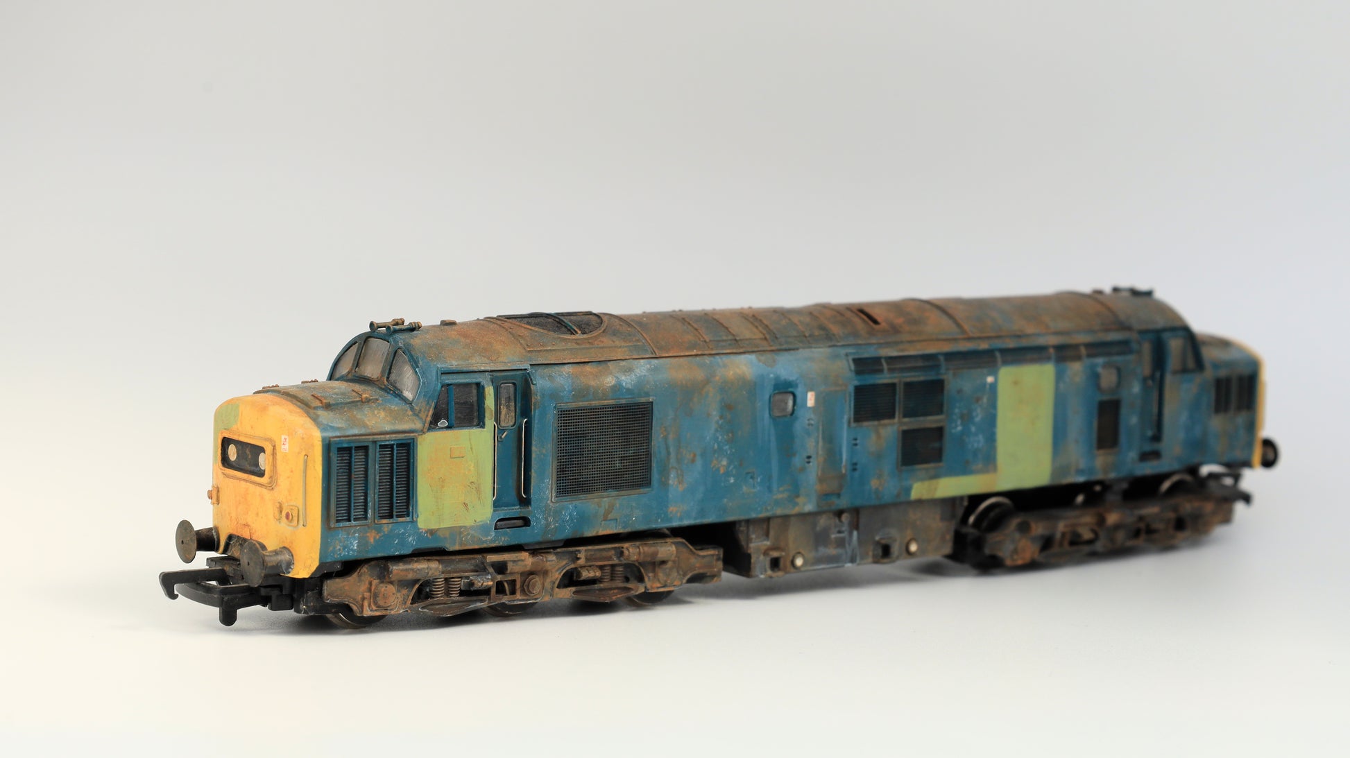 Weathered Class 37 Loco