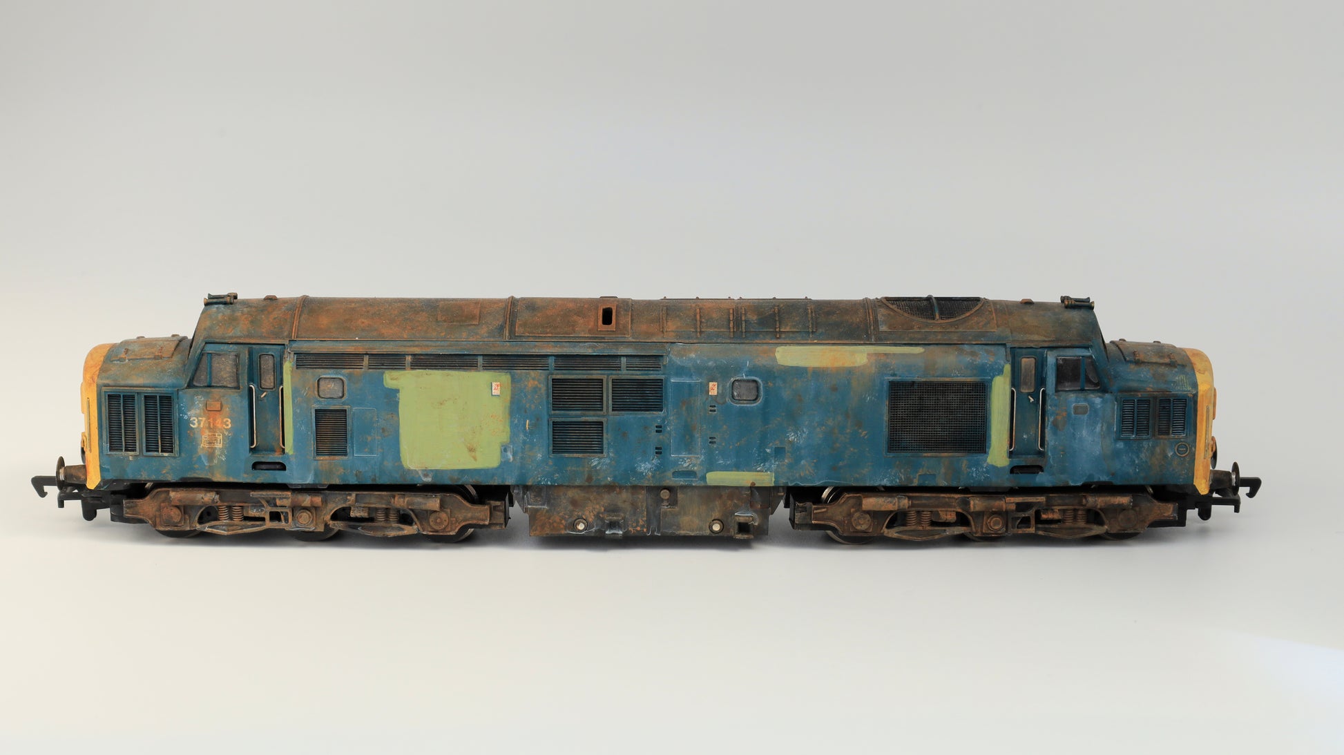 Weathered Class 37 Loco