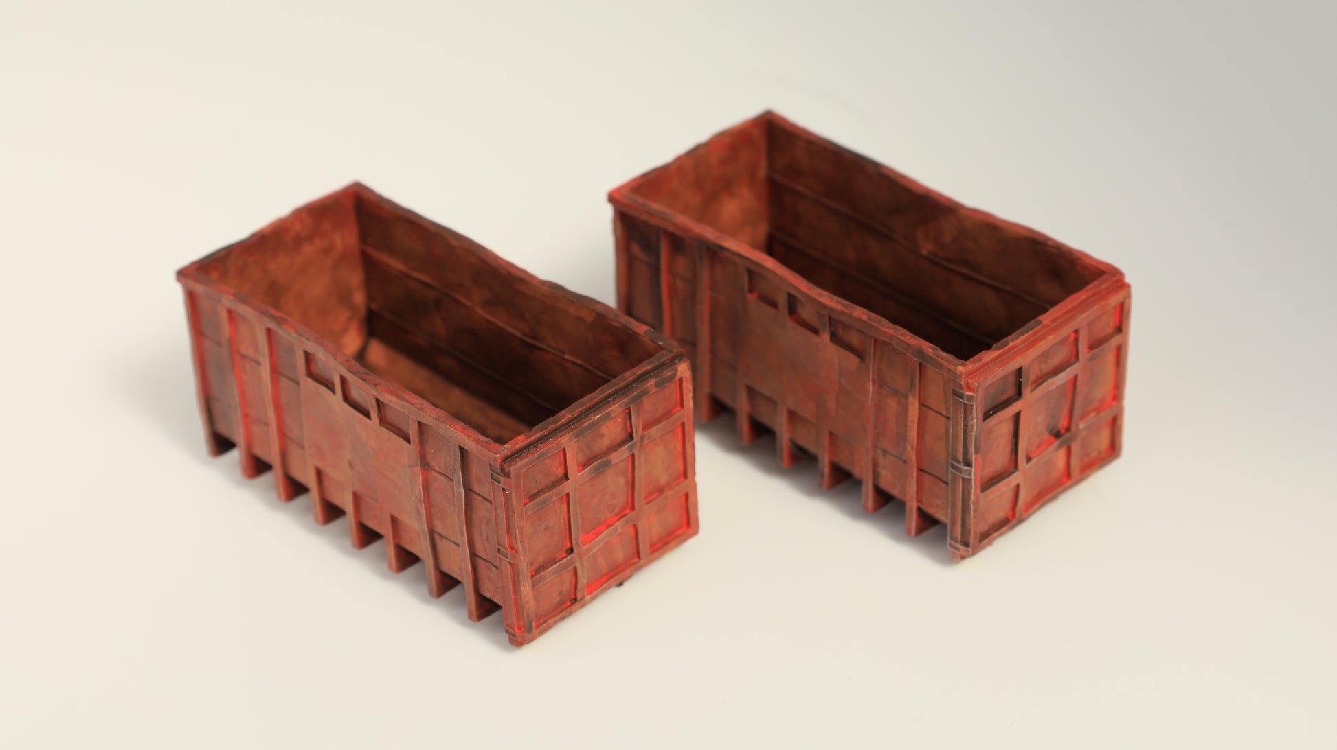 Weathered 40 Yard Skips (Dented Versions)...OO Gauge / 1-76 Scale