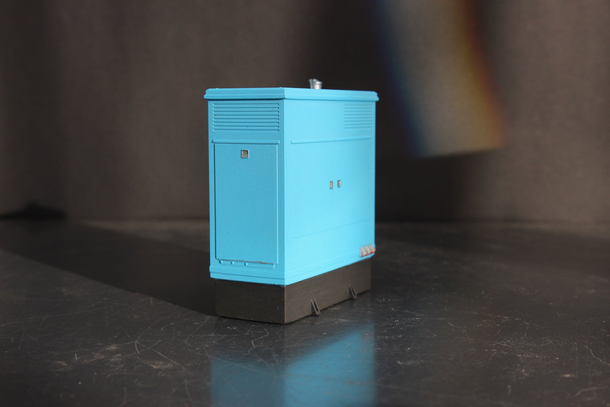 Large Generator  - 1/50- O Gauge Scale