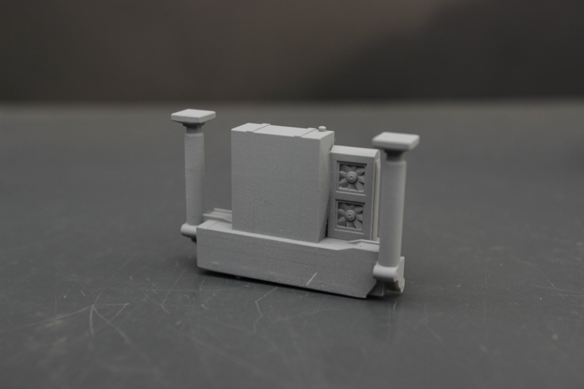 Hiab Palfinger Crane ... 1/50 - O Gauge Scale