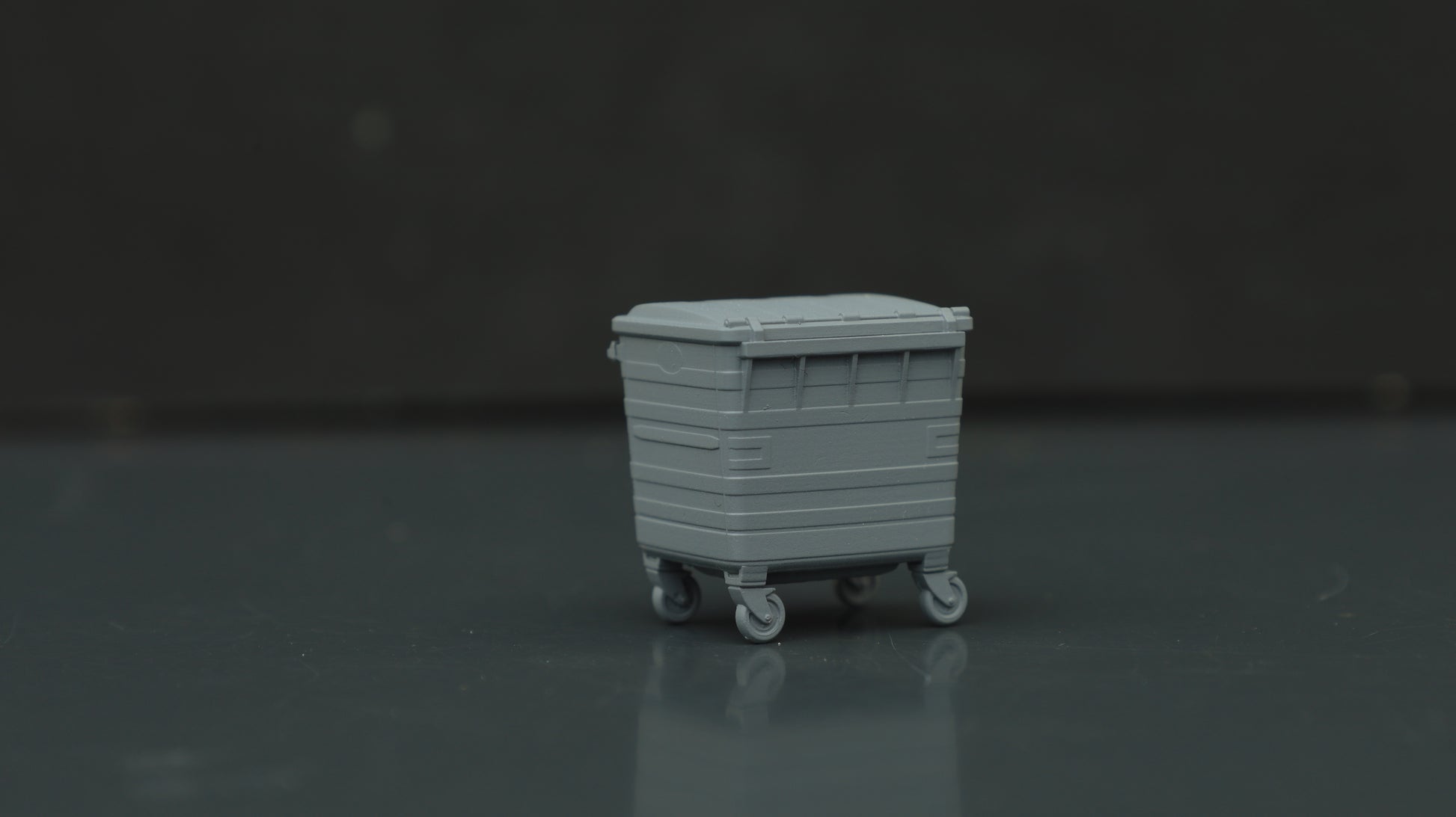 10 Commercial Waste Bins ... 1-50 / O Gauge Scale