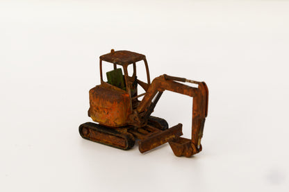 Painted Mini Excavator- Rusty Scrap Edition ... 1/50 Scale (Orange)